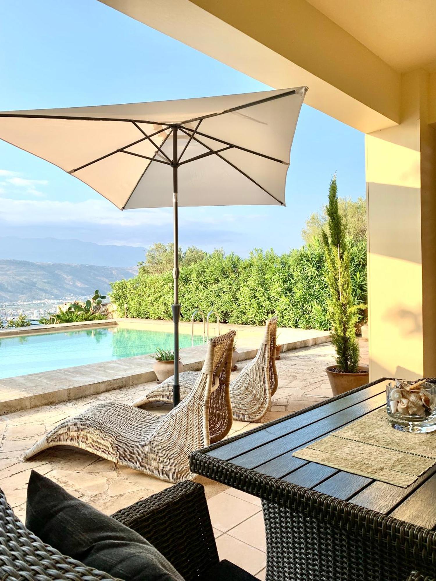 Aggelos And Thisbe Chania Suburbs Sea View Guest House Екстер'єр фото